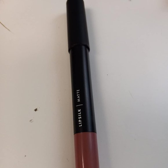 Pink Lipstick Crayon Matte Auroara - Picture 2 of 3